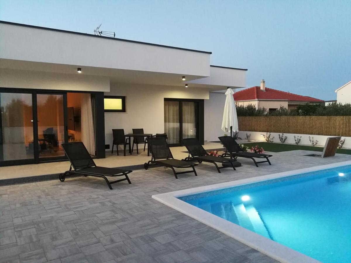 Villa Abelia Pirovac